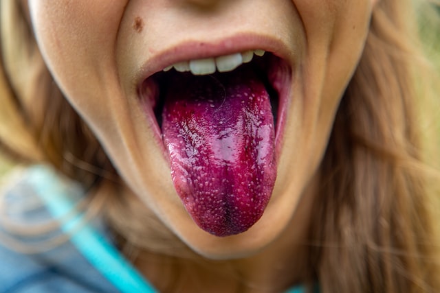 What is the rarest tongue trick?