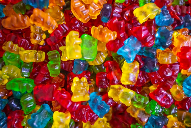 What is the most popular candy in 2023?