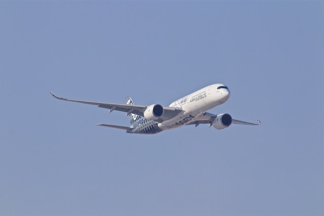 How much cash can you carry on a plane internationally?