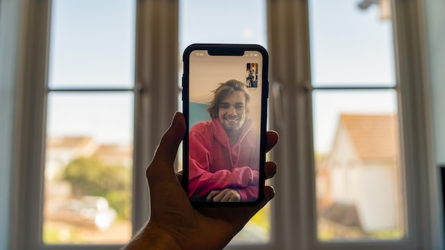 best video call app for android to Iphone