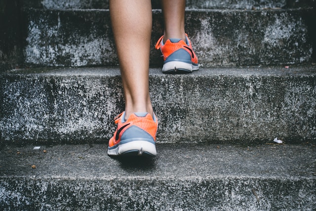 How many steps is 2 miles?