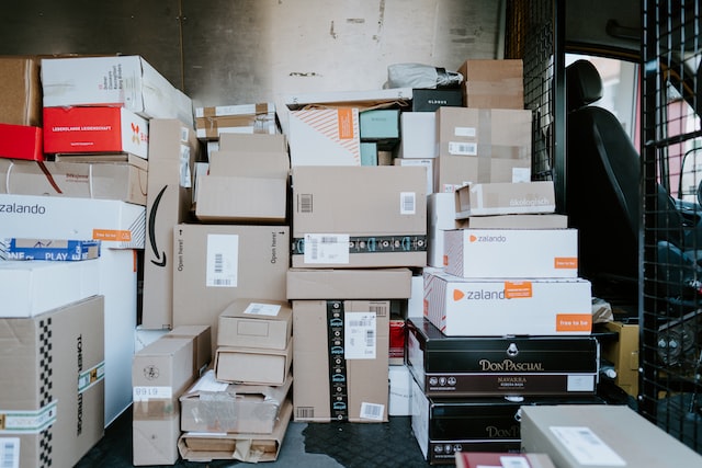Does ups deliver on sunday?