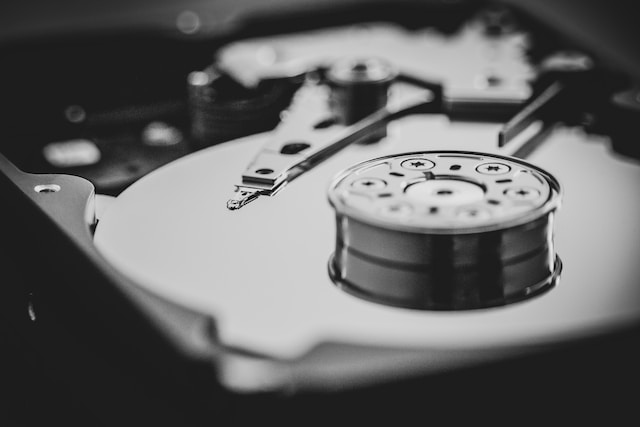 How to delete files from an external hard drive?