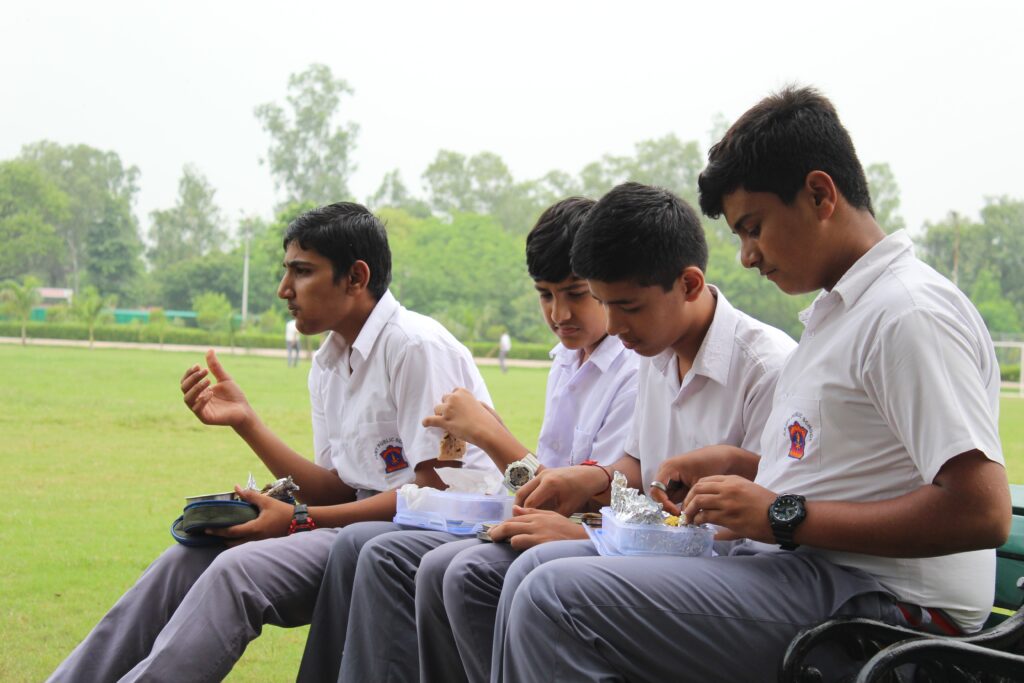 Why don't Indians eat with left hand?