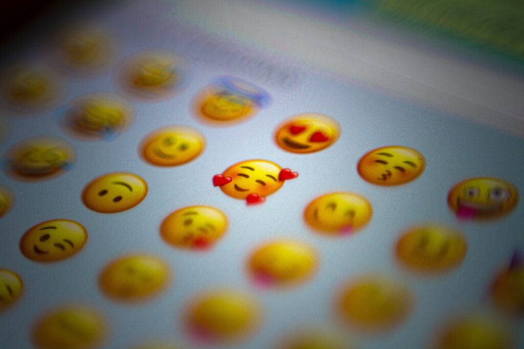 What is the meaning of 3 Emoji?