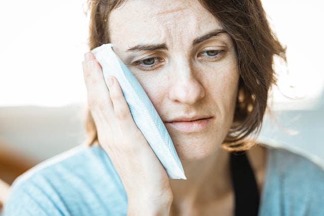 What are signs of inbred in humans?
