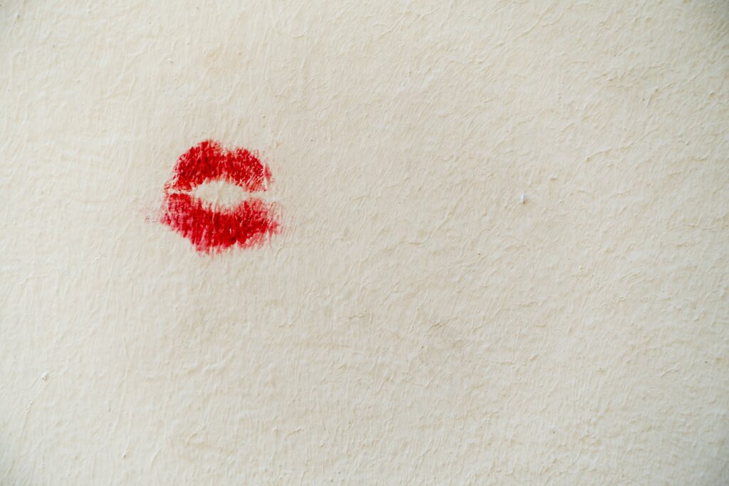 How do you Deep Kiss like a pro?
