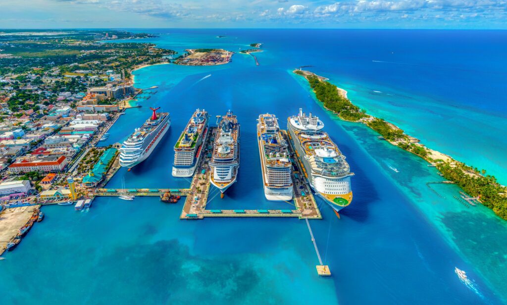 Who owns the Bahamas?