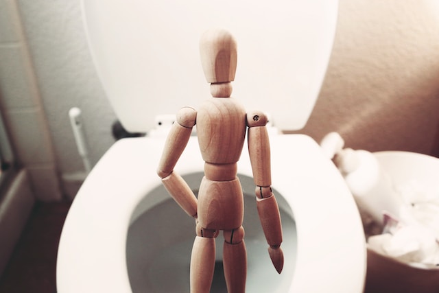 How come when I drink water I pee every 5 minutes?