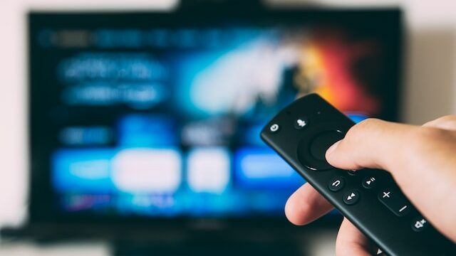 how to get local channels without antenna on smart tv