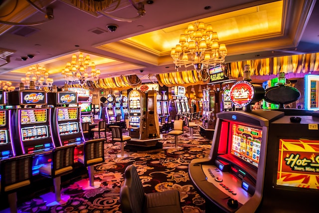How much does the average vegas casino make a day
