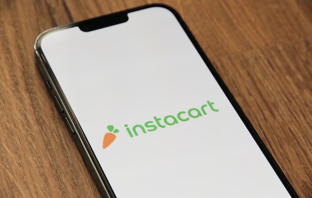 Does instacart pay for gas?