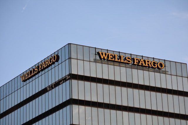 What Banks are least likely to fail