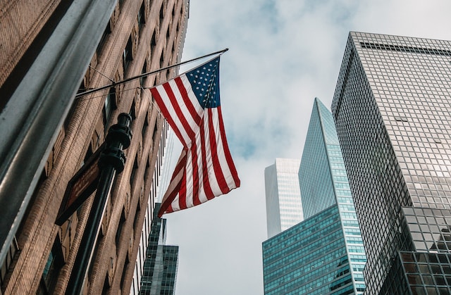What is the top 2 income in the us?