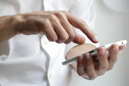 What does mn mean in texting?