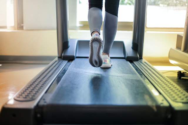 How many miles on the treadmill are 10,000 steps?