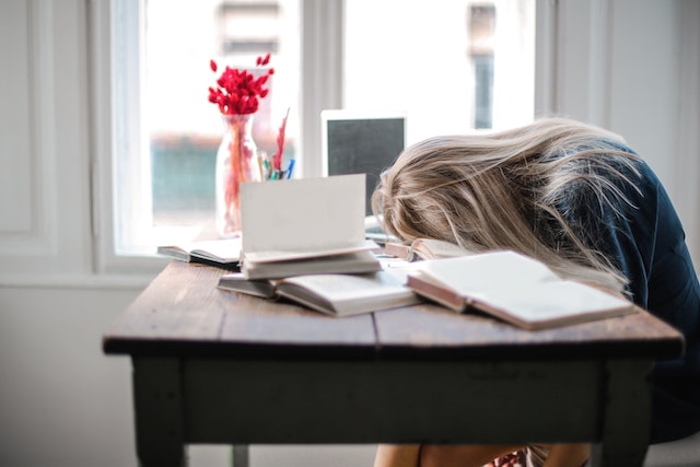 Does prednisone make you tired?