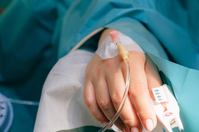 How long can you go without food before being hospitalized?