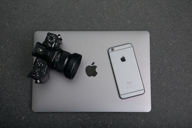How do i force restart my iphone 11 pro max?