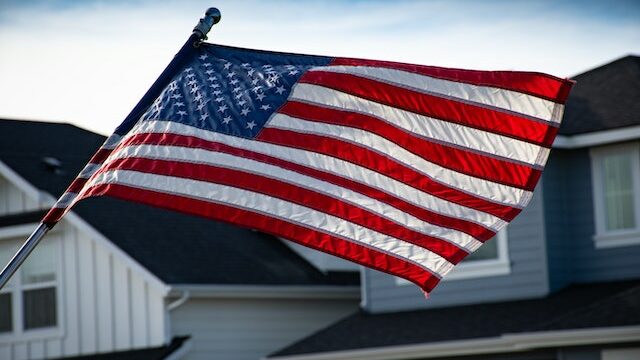 What is the minimum income to sponsor an immigrant in usa