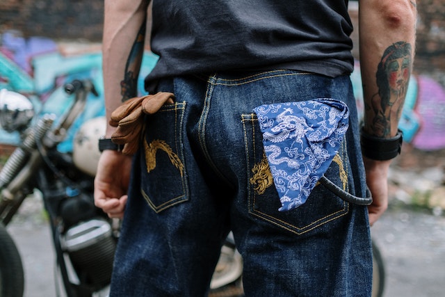 Why does my bum smell even after washing?