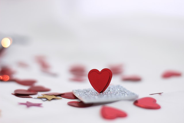 What is a good symbol for loyalty?