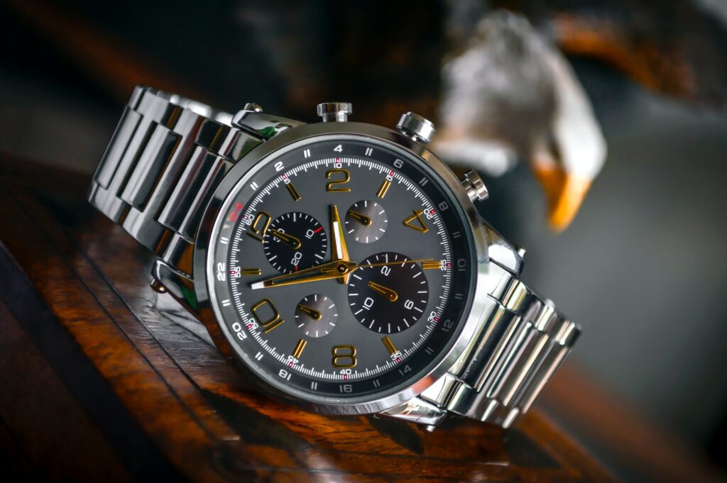 What was the significance of the rolex watch in hawkeye ?