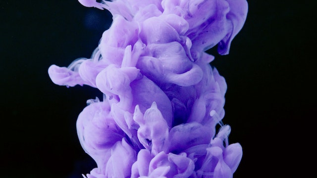 What happens if you mix ammonia and vinegar/