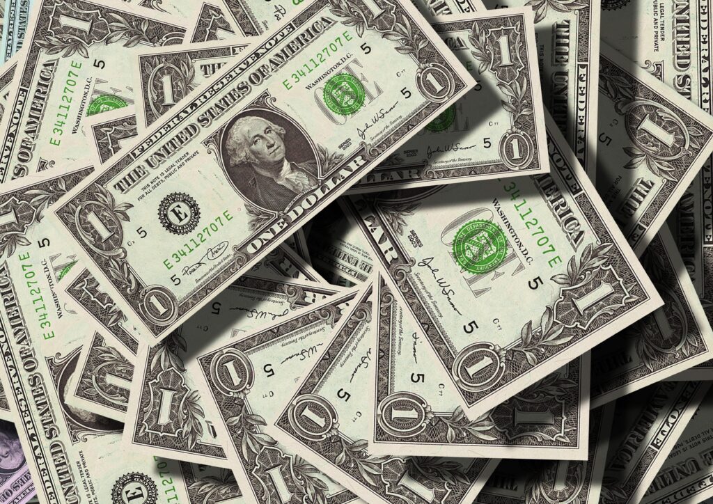 Do they still make 2 dollar bills 2023