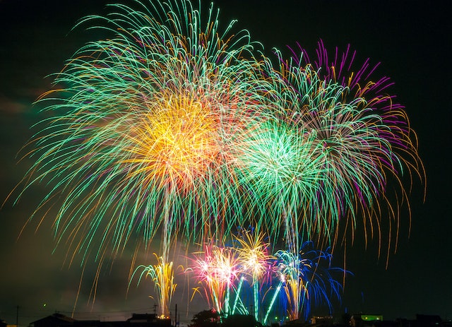 What are new years colors?