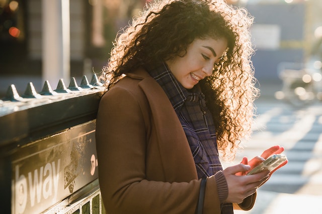 what does IMU mean in texting?