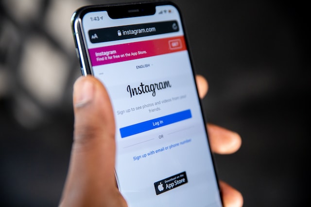 What does tfw mean on Instagram?