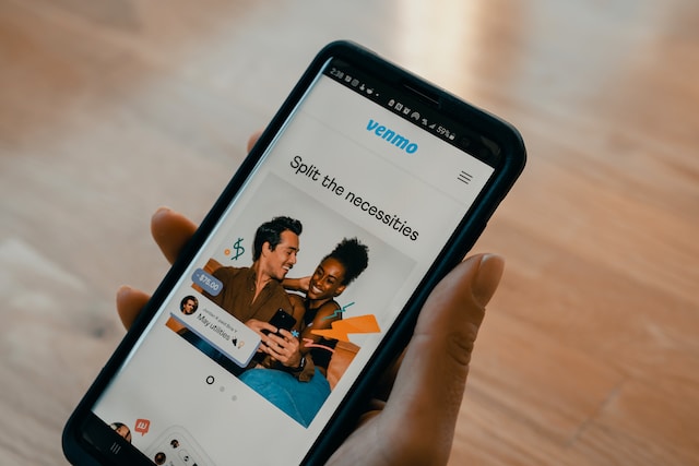 How much does venmo take from 200