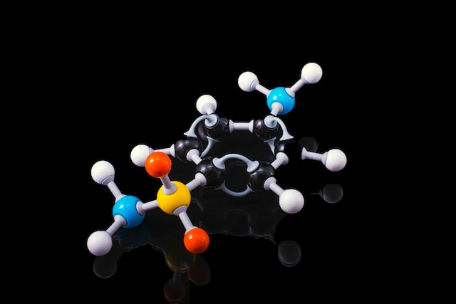 Is NaCl ionic or covalent or both?