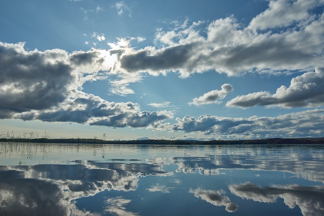 What US state has the best year-round weather?