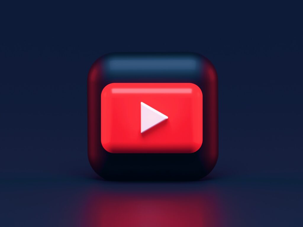 How many channels have 1 million subscribers?