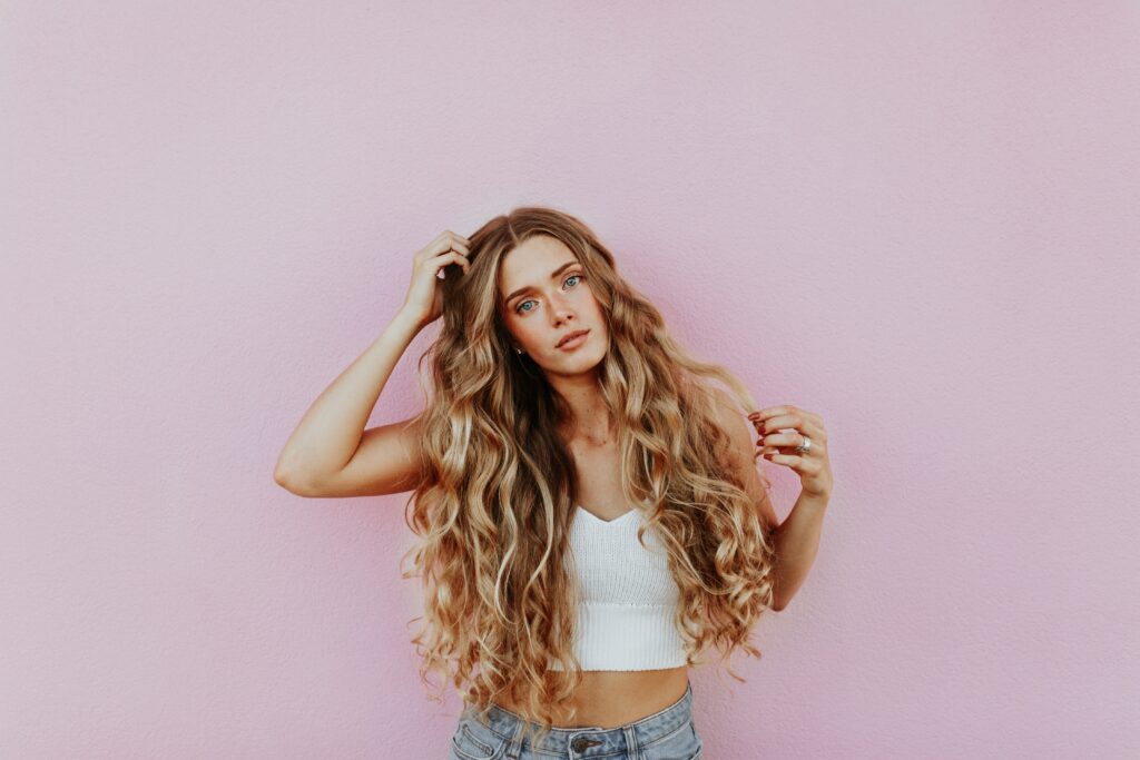 Is curly hair very rare 