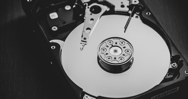 How to eject the hard drive from pc?