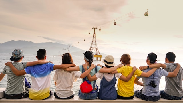 When should you stop reaching out to a friend?