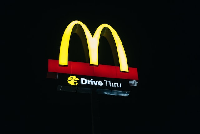 What is in the 15 bundle mcdonalds?