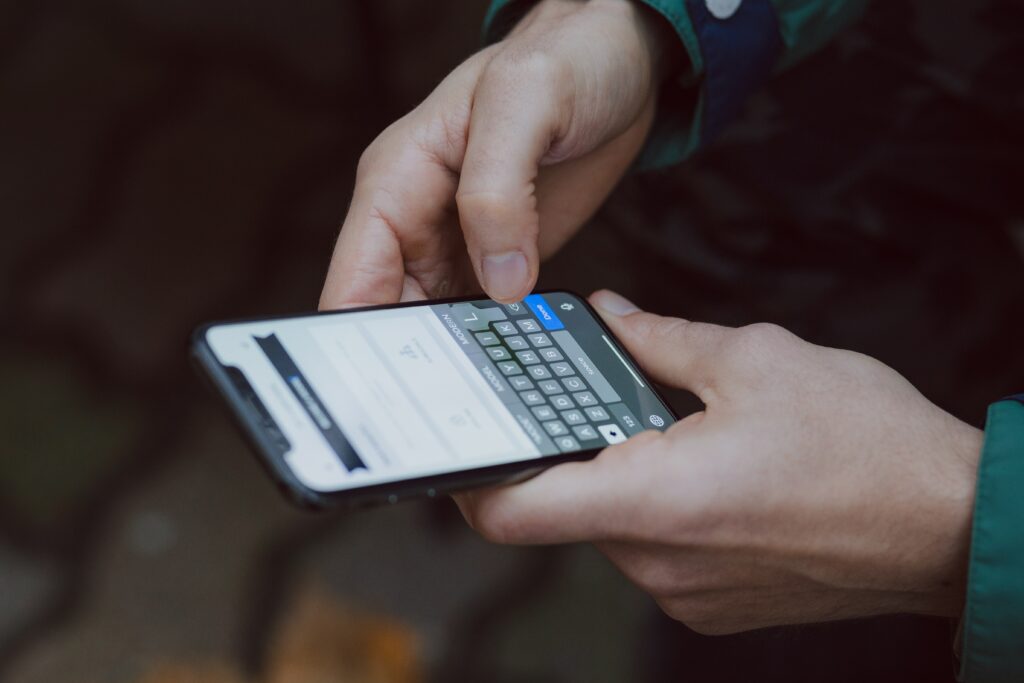 What does g mean in text to a girl?