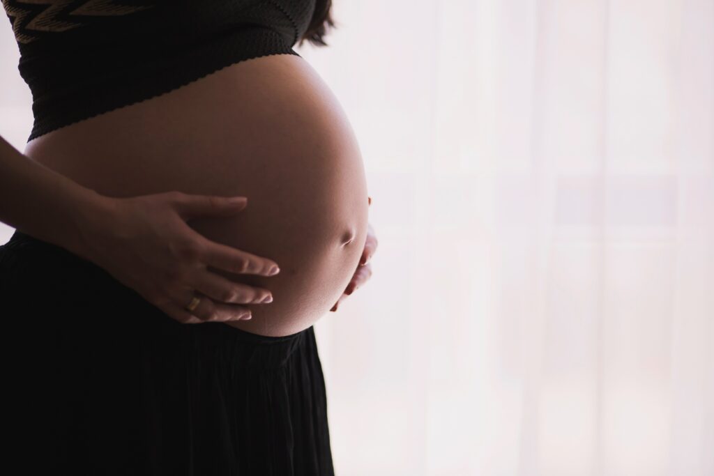 What does a soft pregnant belly mean?