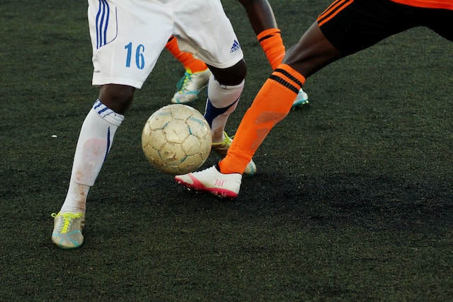 Who is the fastest footballer in the world history?