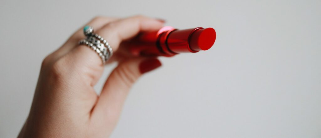 Is Burts Bees good for chapped lips?