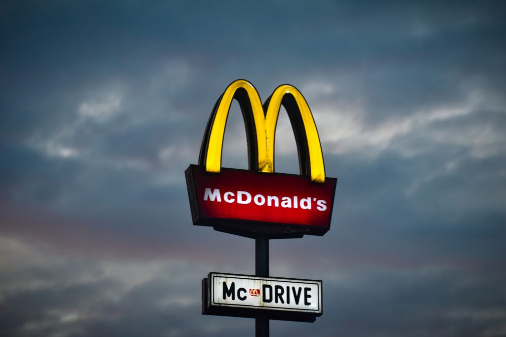 How does mcdonalds paycheck work?