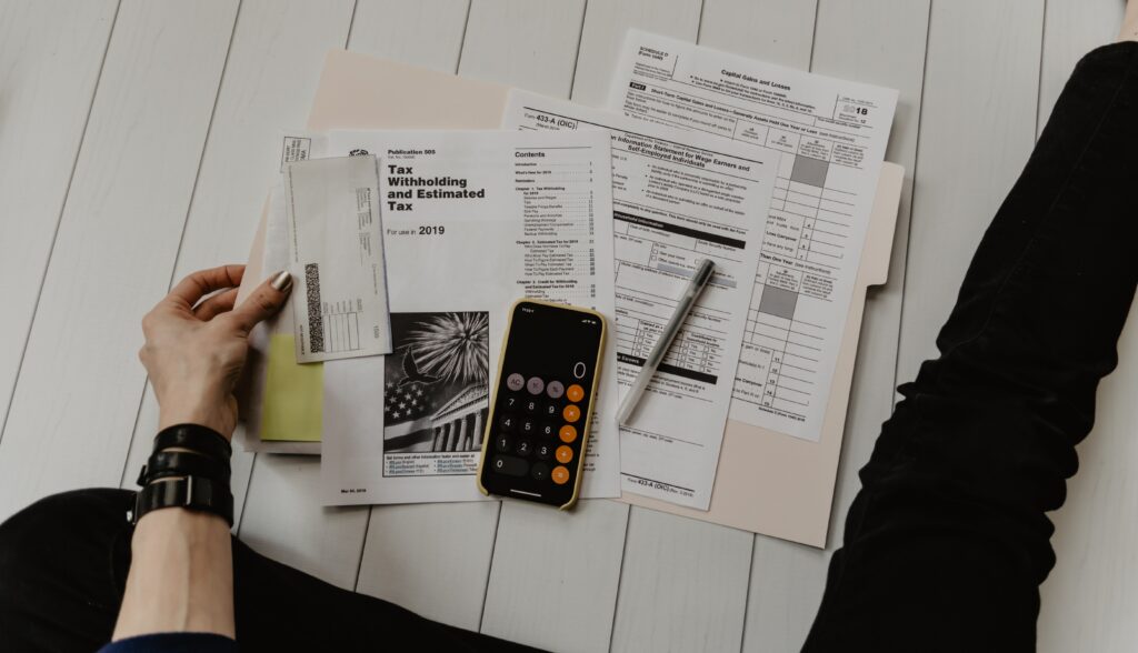 What is the penalty for filing head of household while married