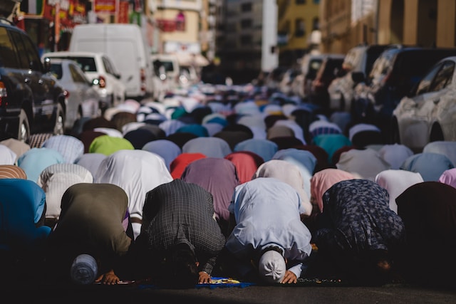 How do Muslims say thank you?