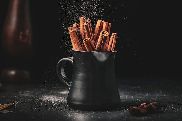 Should you take cinnamon before or after a meal?