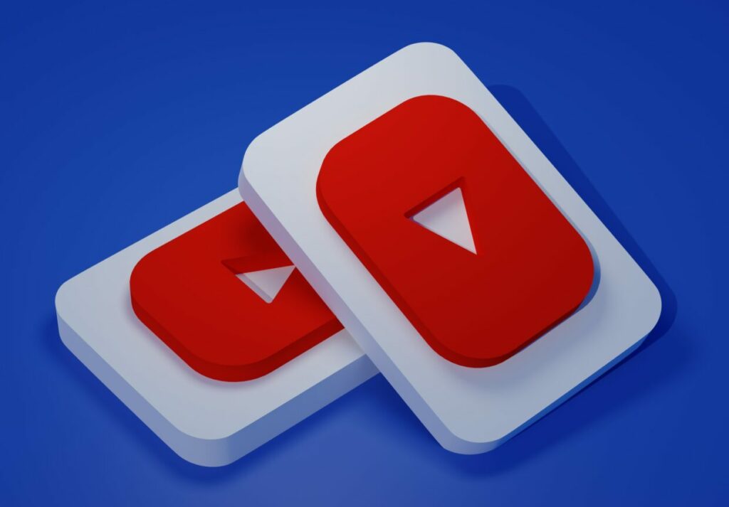 How much does pewdiepie make a month