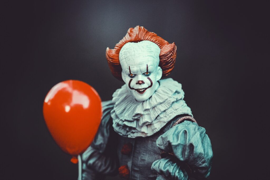 How tall is pennywise?